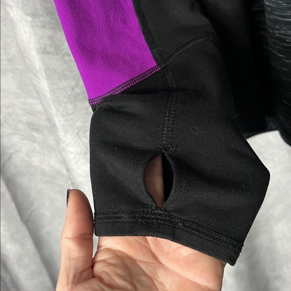 90 Degree by Reflex Active Life Black, Plum & Heather Gray Long Sleeve 1/4 Zip - Picture 13 of 16